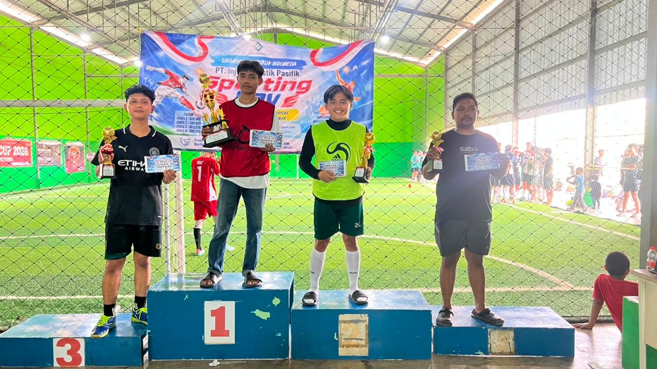 Para pemenang cabang Futsal Sporting Day PT IPP